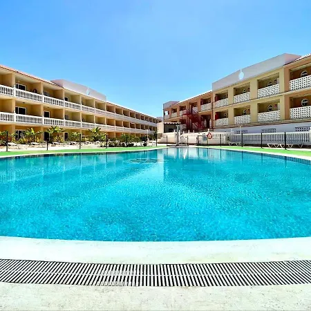 Estudio con Wifi y piscina en Costa del Silencio, bien comunicado *