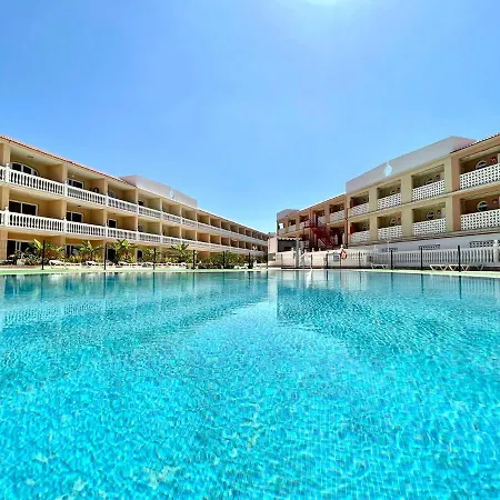 Estudio Con Wifi Y Piscina En Costa Del Silencio, Bien Comunicado Costa Del Silencio