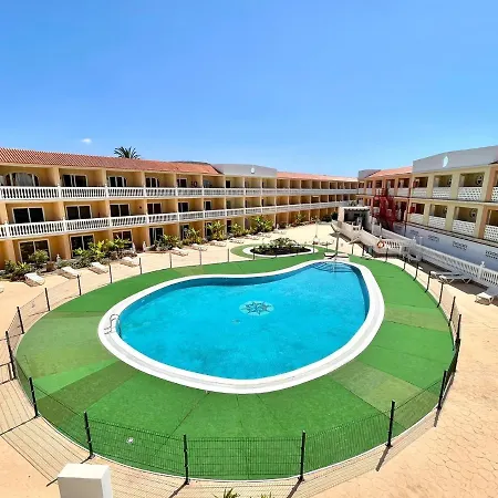 Estudio Con Wifi Y Piscina En Costa Del Silencio, Bien Comunicado *