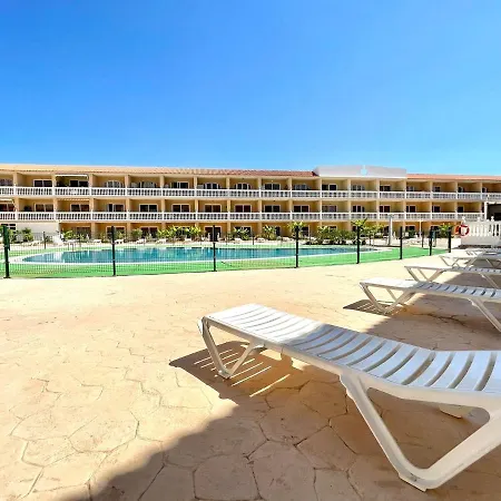 Lägenhet Estudio Con Wifi Y Piscina En Costa Del Silencio, Bien Comunicado